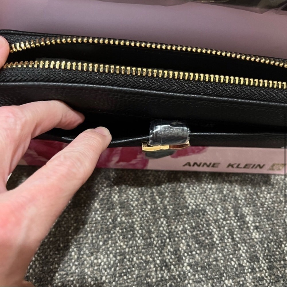 Anne Klein Zip Around Long Wallet with Wrist Strap, Black, Gold, NWT, Gift Box - Picture 8 of 13